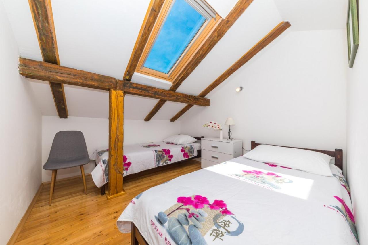 Apartment Nina Stobreč Eksteriør billede